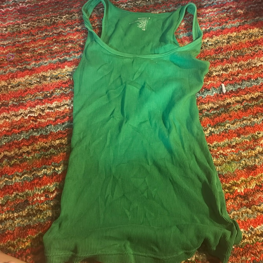 Old Navy green tank